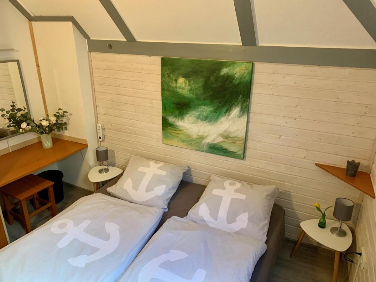 Idylle Seepark - Haus Mit Pool Und Fasssauna Кирххайм Екстериор снимка